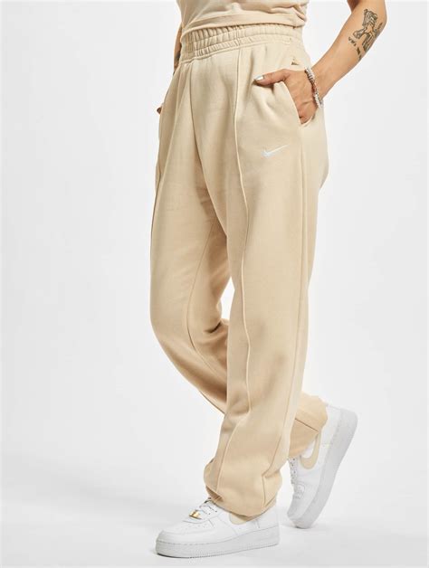 nike jogginghose weit damen|jogginghose damen hoch.